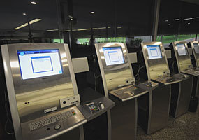 Terminais de atendimento no STJ - Assessoria do STJ