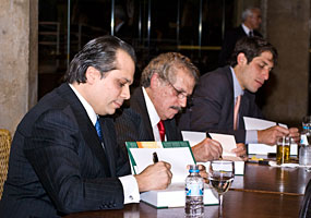 Roberto Delmanto, Roberto Delmanto Jr. e F&aacute;bio M. de Almeida Delmanto - Lan&ccedil;amento do C&oacute;digo Penal Comentado - Delmanto - Jeferson Heroico