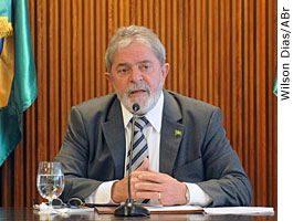 O presidente Luiz Inácio Lula da Silva coordena reunião ministerial no Palácio do Planalto - Wilson Dias/ABr