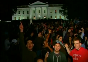 Celebração a morte do Bin Laden - edition.cnn.com/