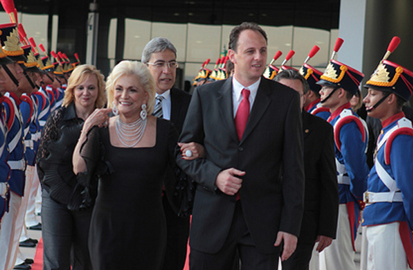 Os homenageados do dia: Hebe Camargo e Rogerio Ceni