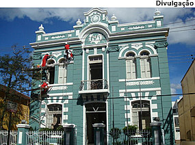 Presos fazendo reforma - 18/05/2012 [Divulga&ccedil;&atilde;o]