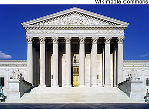 Suprema Corte Americana - 20/07/2012 [Wikimedia Commons]