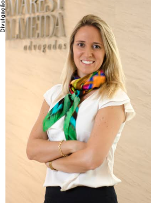 LUCIANA TORNOVSKY - 4/1/2014 [Divulgação]