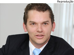 Ant&ocirc;nio C&eacute;sar Bochenek [Reprodu&ccedil;&atilde;o]