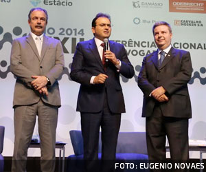 Coordenadores defendem fim do financiamento privado de campanha