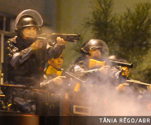 Bala de borracha [Tânia Rêgo/Abr]