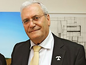 Yitzhak Frankenthal [Reprodução]