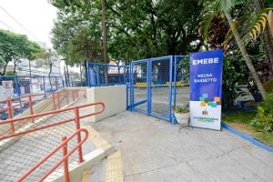 Servidor da educação pode atuar como auxiliar da saúde, diz TJ-SP