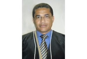 Vítima da Covid-19, desembargador do TJ-PR morre em Curitiba