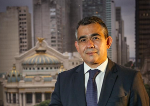 Eduardo Brandão assume a presidência da Ajufe