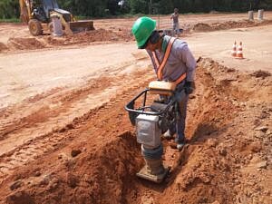 Contrato de construção não enseja responsabilidade da administração