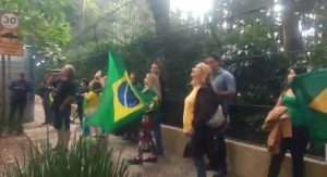 Justiça de SP liberta bolsonaristas que protestaram contra Alexandre