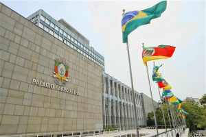 Contratação de estagiário no Legislativo é tema para Justiça comum