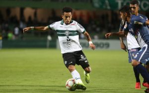 Para TST, direito de imagem mensal faz parte do salário de jogador