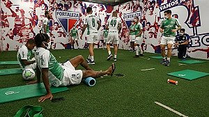 Pedido de sindicatos para suspensão dos jogos de futebol é negado