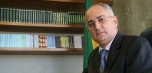 Edílson Nobre assume TRF-5 de olho em retorno ao trabalho presencial
