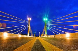 Justiça determina desocupação de ponte que liga Brasil ao Peru