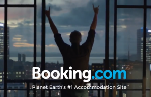 Booking.com deve indenizar cliente por cancelamentos