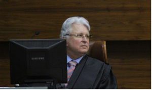Aurvalle é eleito para vaga de desembargador federal no TRE-RS