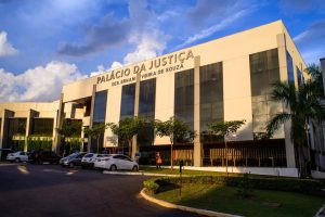 TJ-MT determina que criança seja levada para hospital especializado