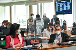 Relatório do Senado barra volta das coligações