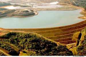 Mineradora deve pagar aluguel para moradores próximos de barragem