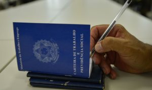 Apesar da reforma, CLT chega aos 80 anos implorando por atualização
