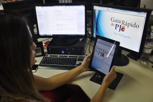 Ações digitais permitem notificação de forma eletrônica, diz TRT-18