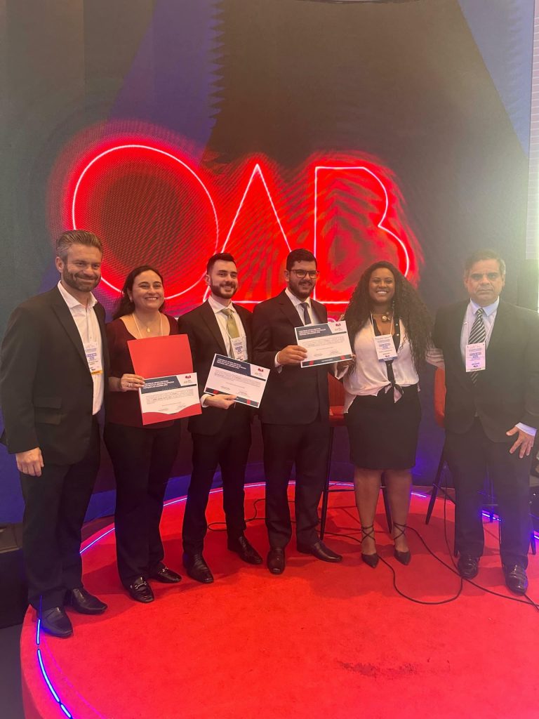 Premiados em concurso de artigos sobre liberdade de expressão