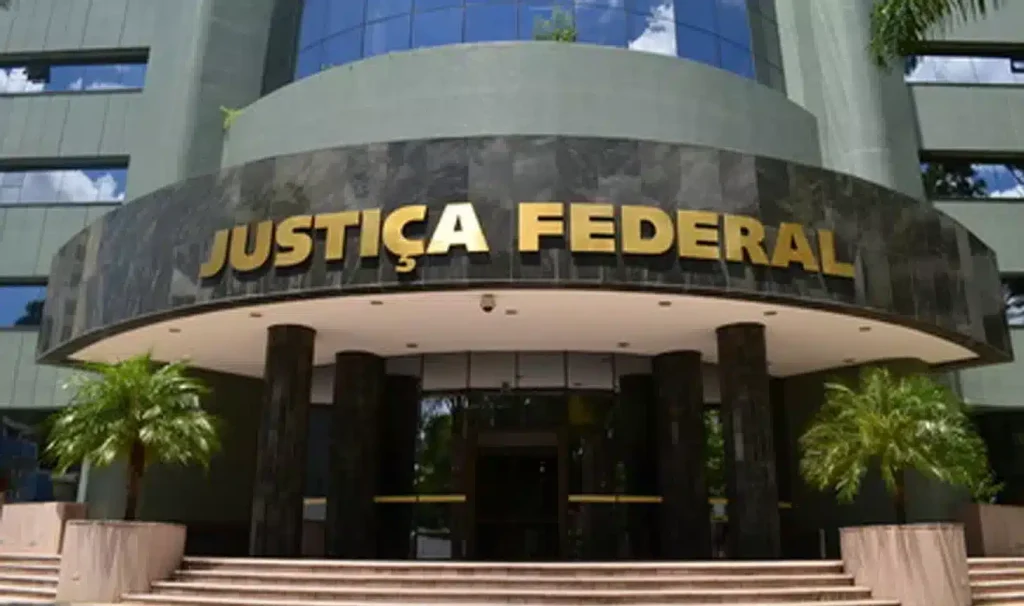Prédio da Justiça Federal de Curitiba