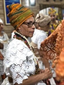 Responsável pelo terreiro Asé Egbé Oya Balé, Margarete Martins Maciel Tavares