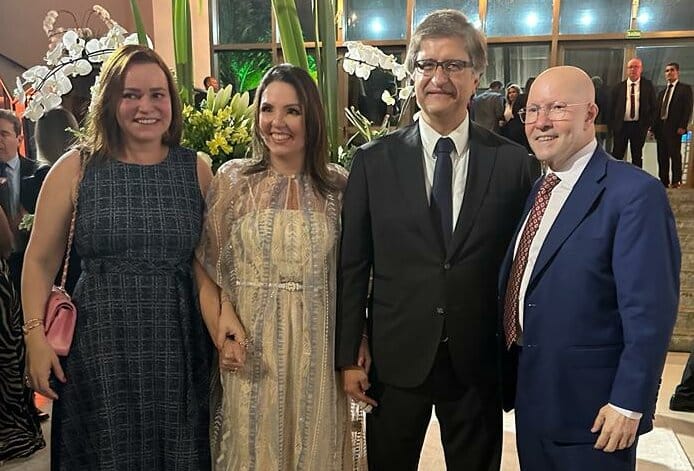 Paulo Gonet, Demóstenes Torres e suas mulheres no jantar de homenagem à posse na PGR