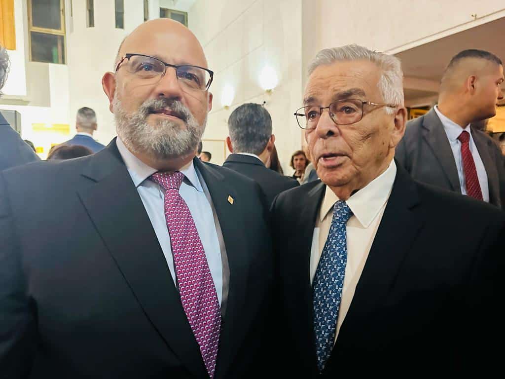 Paulo Sérgio Domingues, ministro do STJ, e Aristides Junqueira, PGR aposentado, em jantar da ANPR