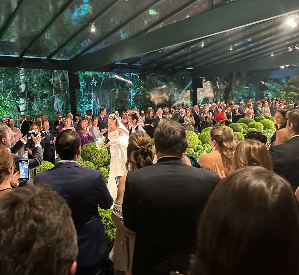 Bruno Dantas, presidente do TCU, se casa com a empresária Camila Camargo