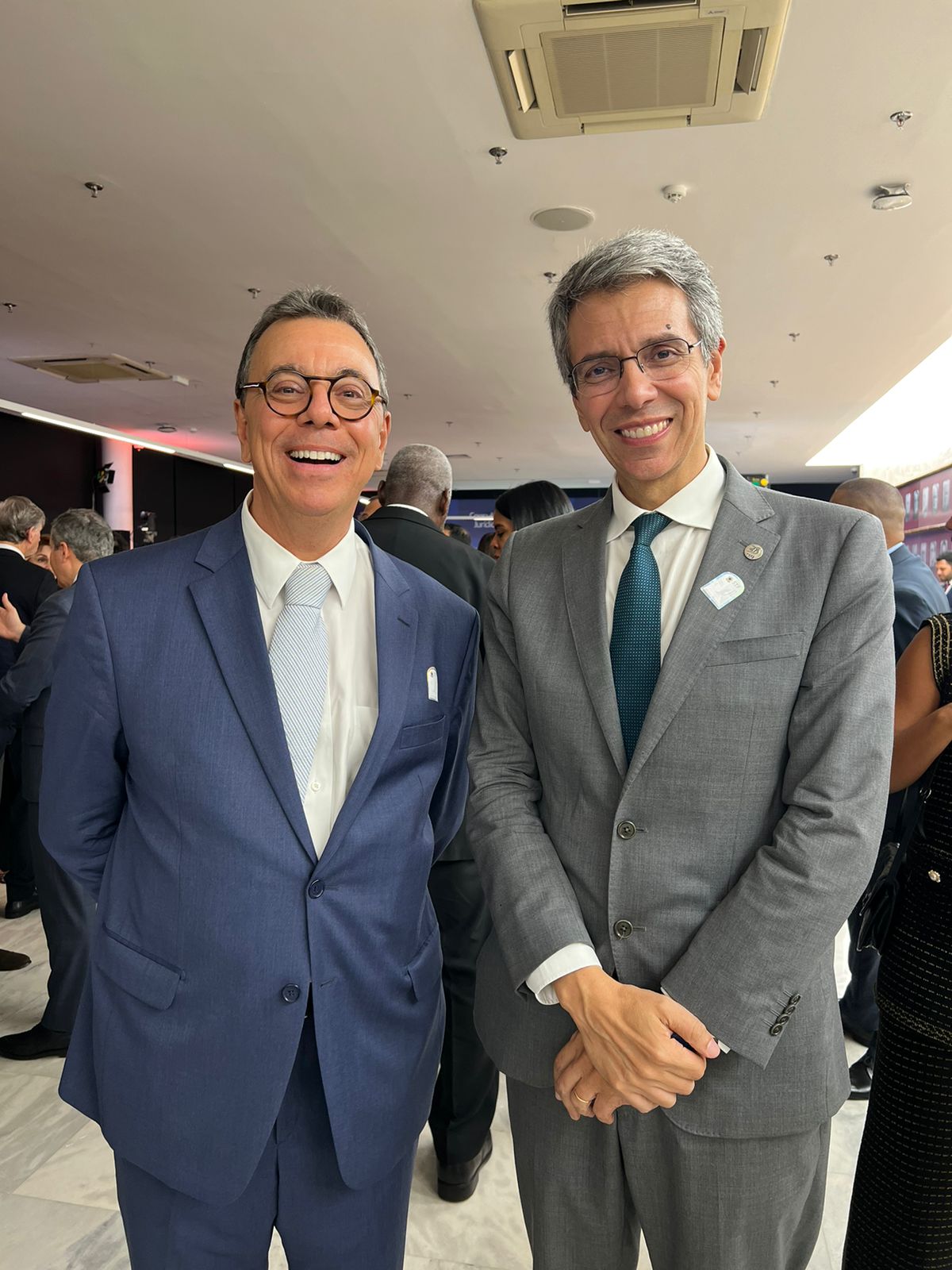 Aluísio Mendes e Guilherme Calmon
