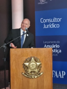'Judiciário vira falso vilão enquanto dramas reais são esquecidos'