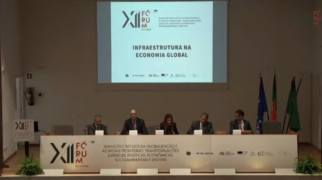Painel com autoridades brasileiras e portuguesas debate infraestrutura na economia global no XII Fórum de Lisboa, em 2024