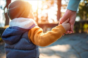 pai mãe criança filho filha