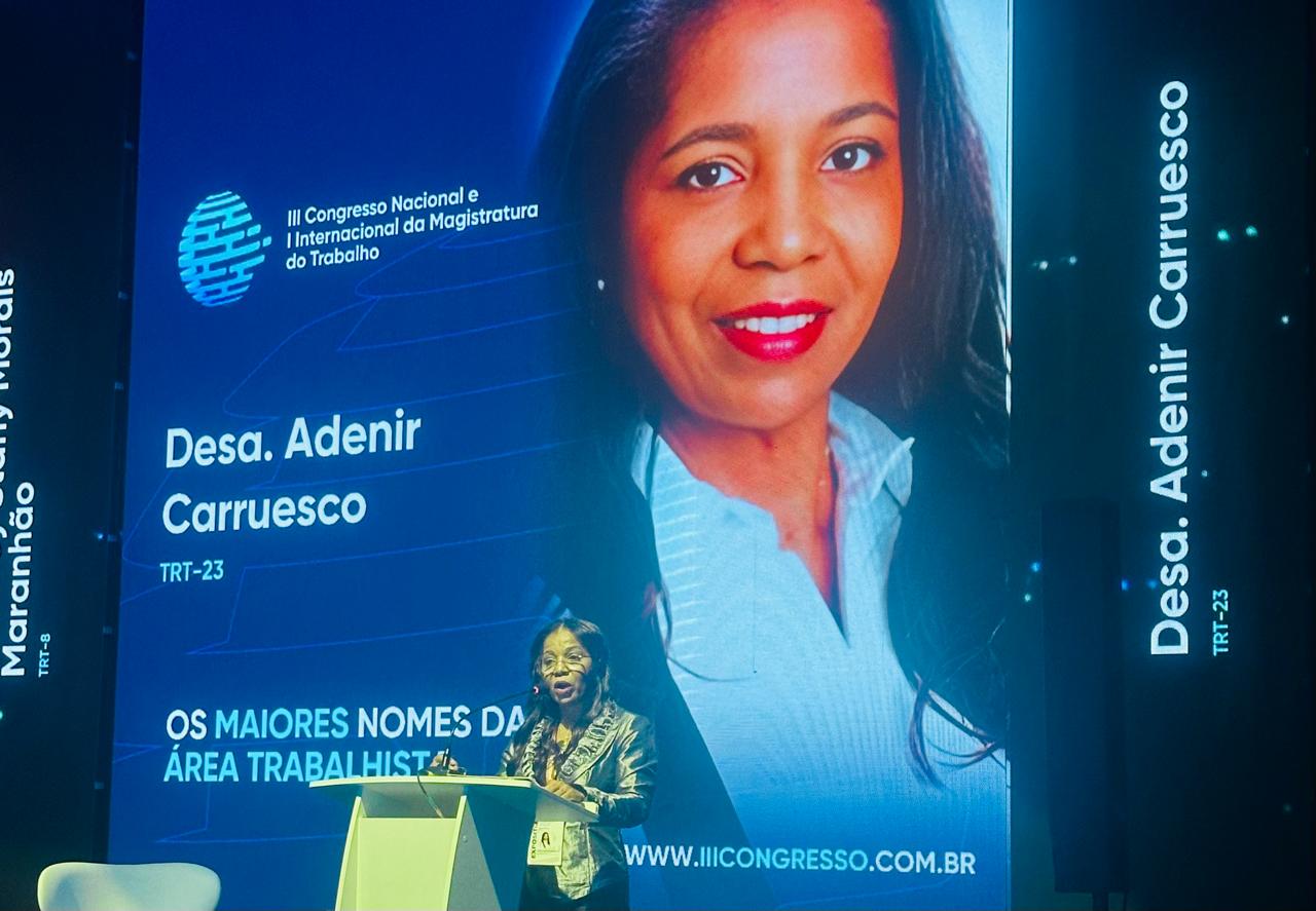 Palestra da desembargadora Adenir Carruesco