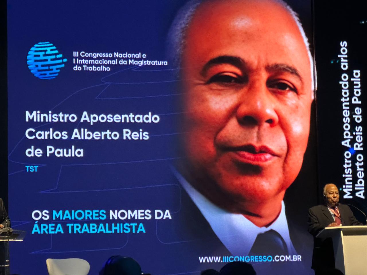 Palestra do ministro aposentado Carlos Alberto Reis de Paula