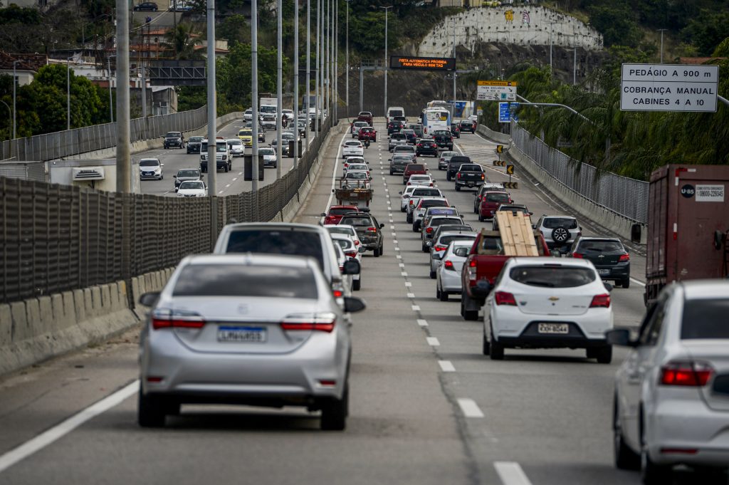 Pedágio na linha amarela, no Rio de Janeiro, administrada pela empresa Lamsa desde 1997