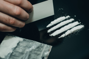 Desembargadora explicou que a condenação pelo crime de tráfico de drogas exige a comprovação inquestionável da materialidade do delito