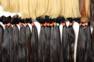 apliques de cabelo pendurados