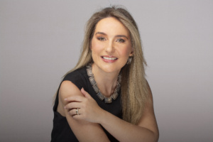 Dra. Isabela Rücker Curi