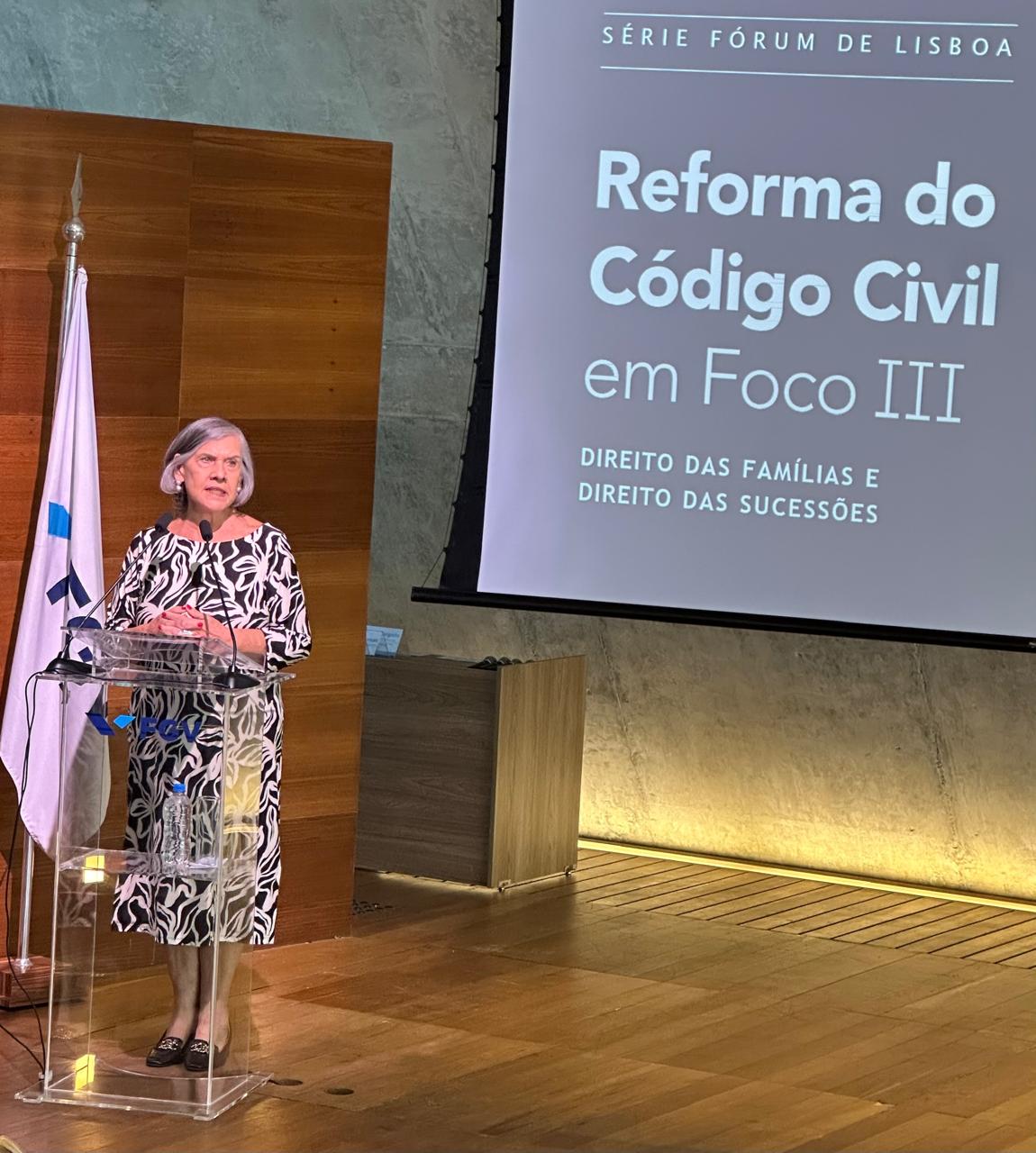 Maria Berenice Dias participa de evento sobre reforma do Código Civil promovido pela FGV-Rio