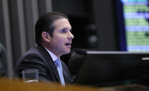 Congresso aumentou a pena por homicídio ou lesão contra juiz, defensor público, promotor e oficial de Justiça