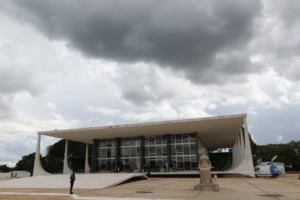 Fachada do Supremo Tribunal Federal, que tem decidido mais a favor do Fisco do que a favor dos contribuintes