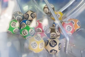 Bolinhas com números de loteria
