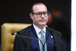 Ministro Cristiano Zanin, do STF